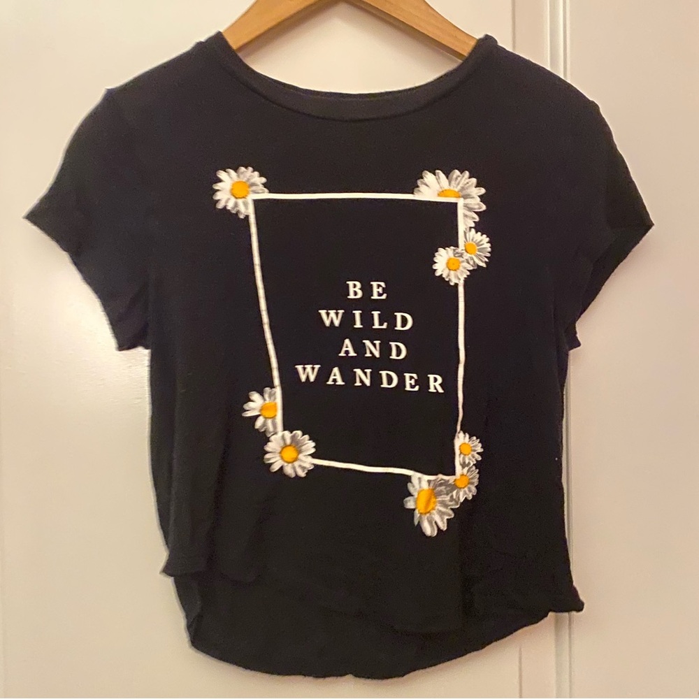 Black crop shirt